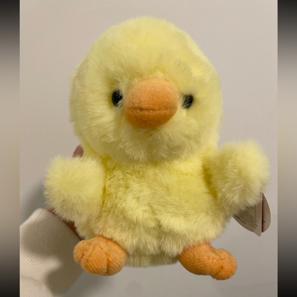 NWT Aurora World Chickadee Chick Plush Yellow Plush Duck Toy